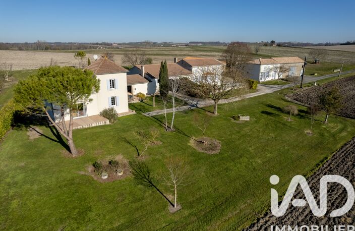 Vente Domaine 16 pièces — photo 2