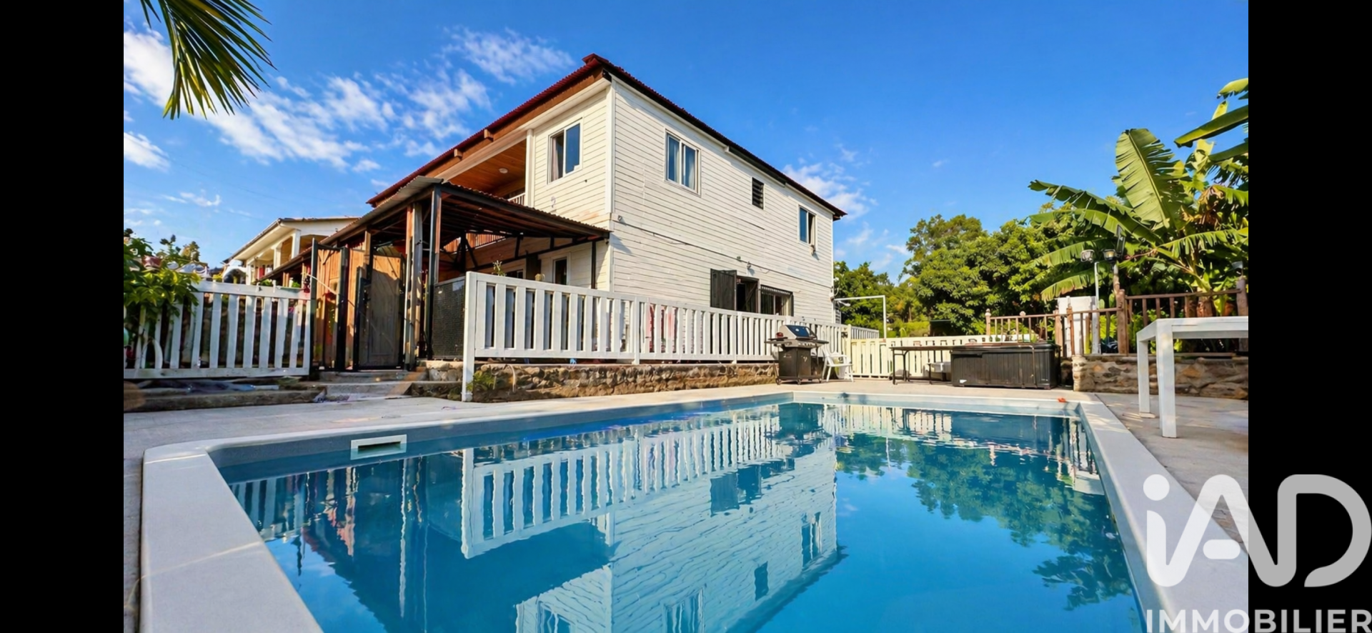 St-Pierre - 228m² - 10p. - 9ch.