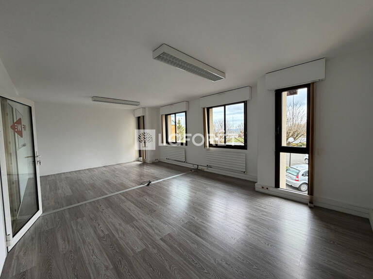 RODEZ AGGLO ENSEMBLE IMMOBILIER 600m2 — photo 1