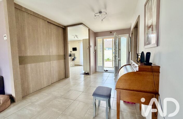 Vente Maison/villa 5 pièces — photo 3