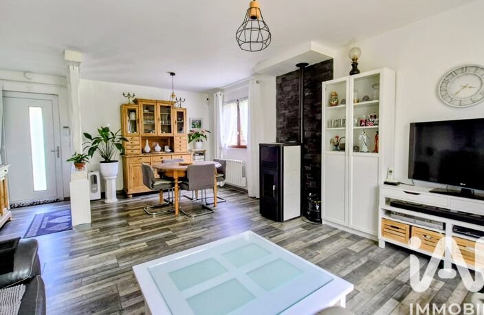Vente Maison/villa 6 pièces — photo 2
