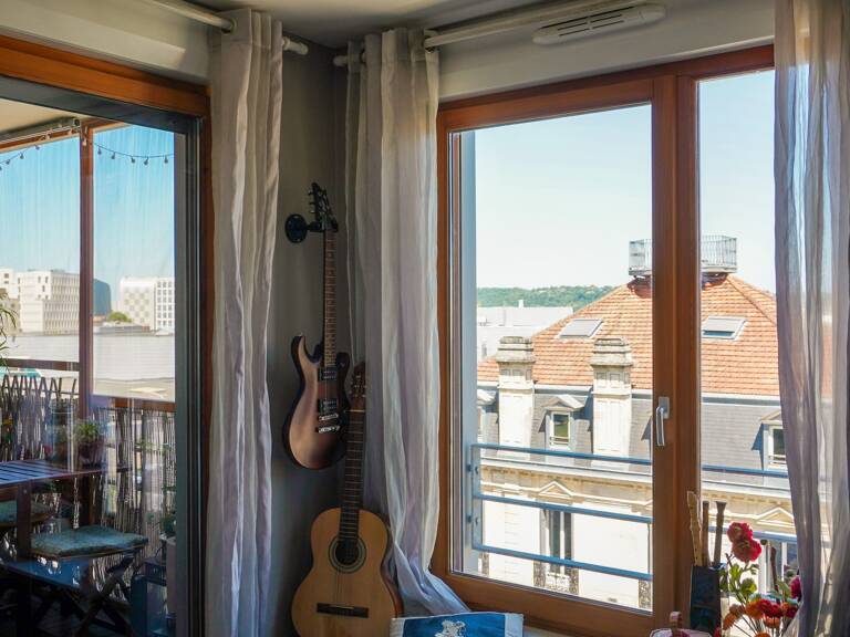 BORDEAUX BELCIER  EURATLANTIQUE  APPARTEMENT T4 TRAVERSANT — photo 1