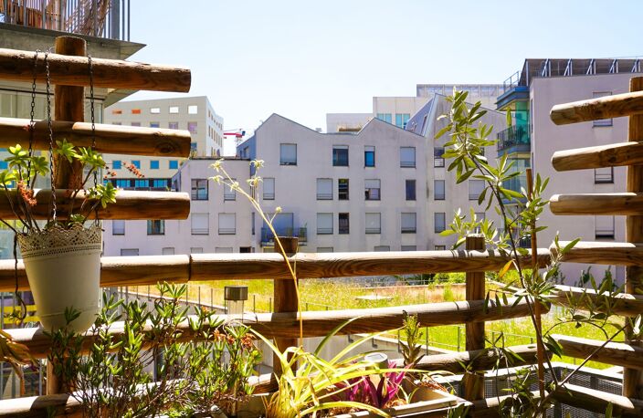 BORDEAUX BELCIER  EURATLANTIQUE  APPARTEMENT T4 TRAVERSANT — photo 2