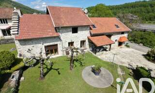 Maison 8 Pièces 220 m² à vendre à Ambléon (01300)