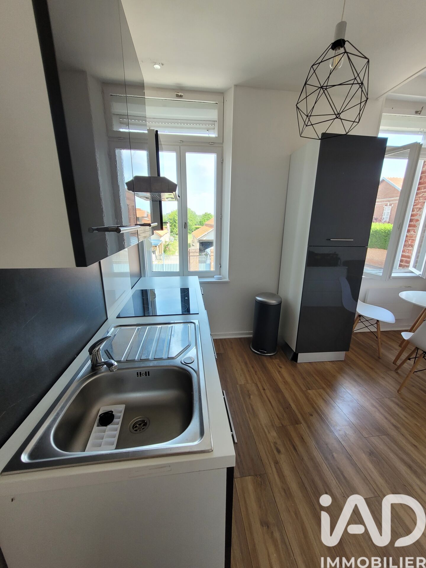 Location Appartement 2 pièces - Photo 2