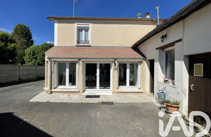 Vente Maison/villa 7 pièces — photo 2