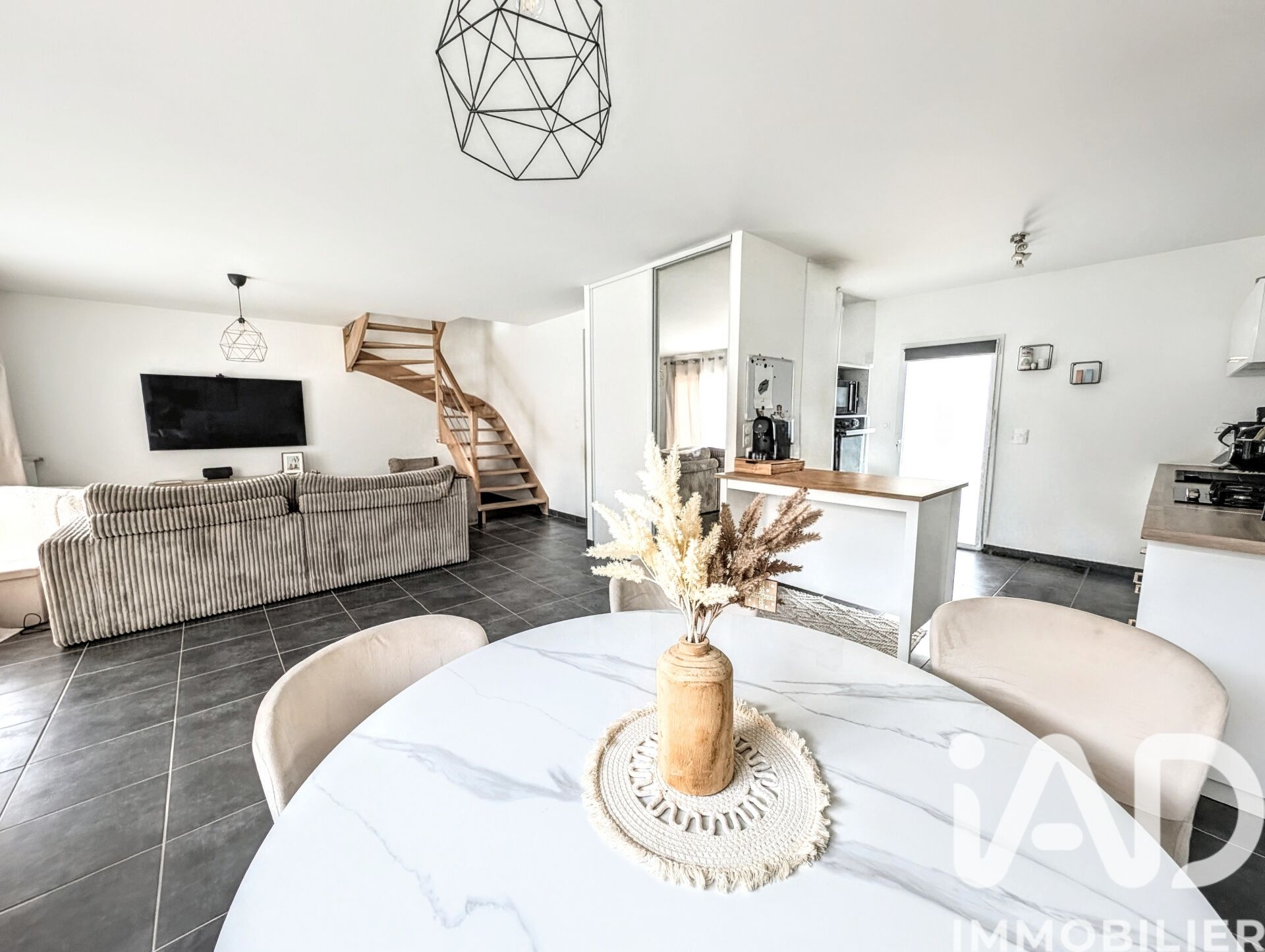 Vente Maison/villa 5 pièces - Photo 2