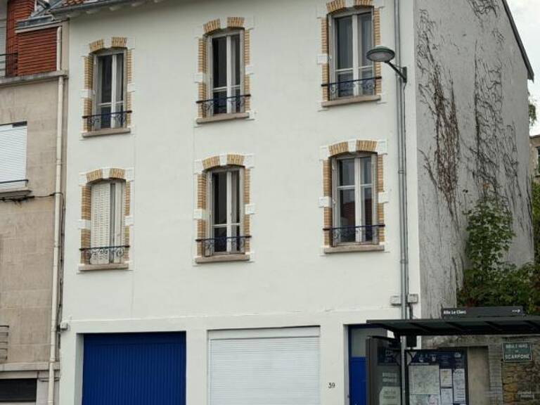 NANCY QUARTIER SCARPONE SPACIEUSE MAISON DE VILLE — photo 1