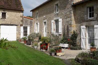 Maison 11 pièces 296500 €