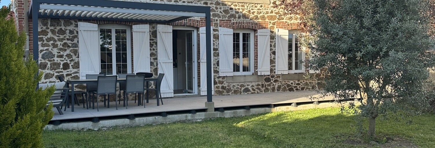 Maison 6 Pièces 178 m² à vendre à Aveizieux (42330)