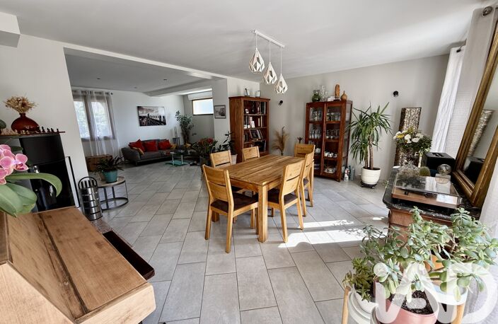 Vente Maison traditionnelle 7 pièces — photo 5
