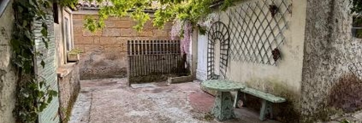 Maison 5 Pièces 113 m² à vendre à Saint-Denis-de-Pile (33910)