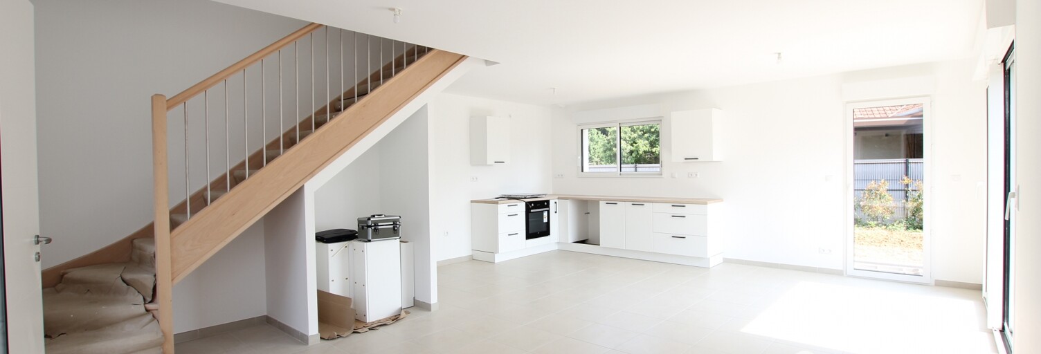 Maison 4 Pièces 103 m² à louer à Cardonnette (80260)