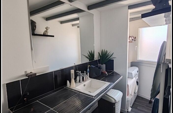 A VENDRE en EXCLUSIVITE - IMMEUBLE de RENDEMENT MIXTE – Centre ville de DIGNE LES BAINS — photo 3