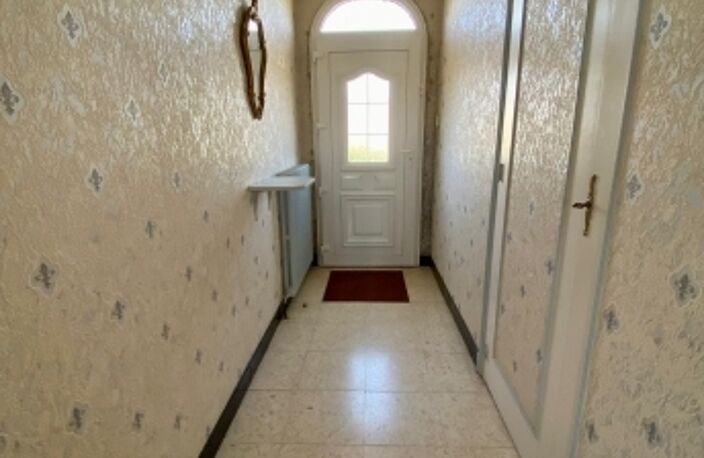 Vente Maison/villa 5 pièces — photo 2