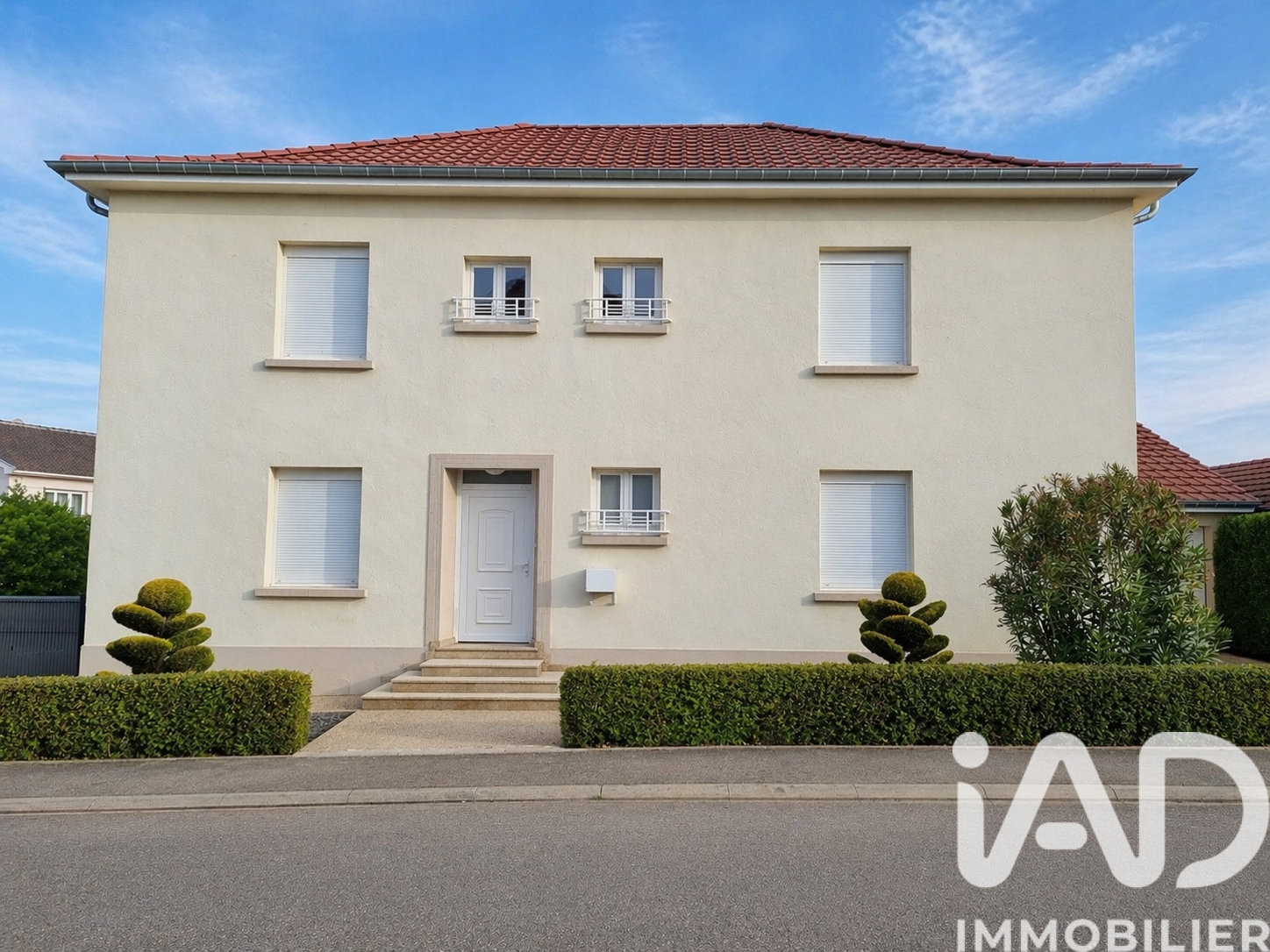 Vente Maison/villa 8 pièces - Photo 2