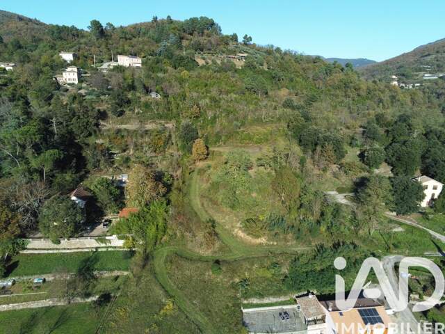 Vente Terrain à bâtir 1 784 m&sup2; — photo du bien