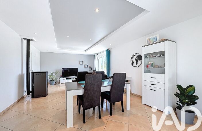 Vente Maison/villa 6 pièces — photo 3