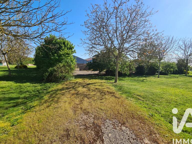 Vente Terrain à bâtir 5 299 m&sup2; — photo 1