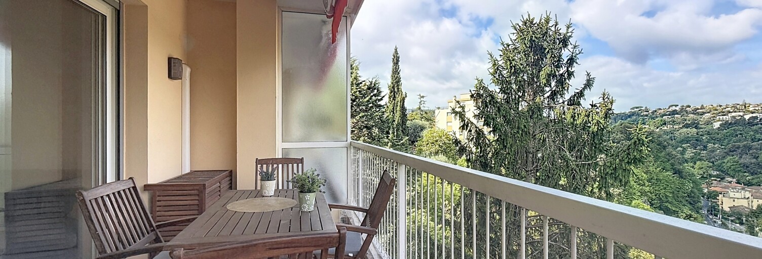 Appartement 4 Pièces 85 m² à louer à Nice (06100)