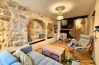 Maison de village à Vendre — photo du bien