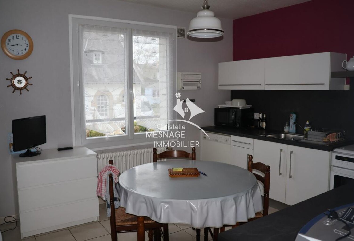À VENDRE CHEZ CHRISTELLE MESNAGE IMMOBILIER, DINAN CENTRE VI — photo 1