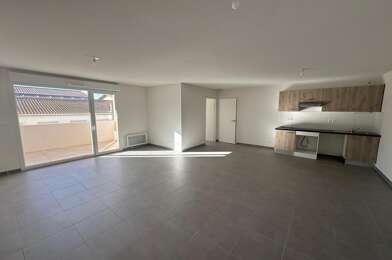 Appartement 3 pièces 866 €