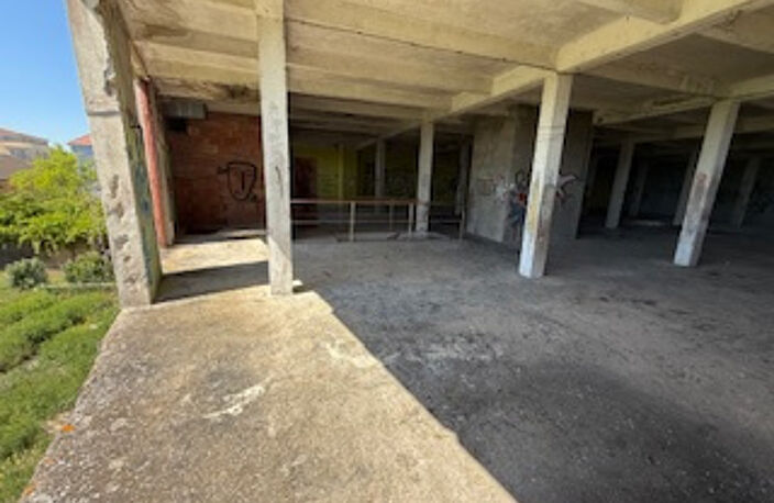 APPARTEMENT PLATEAU A AMENAGER T4 EN R+1 — photo 2