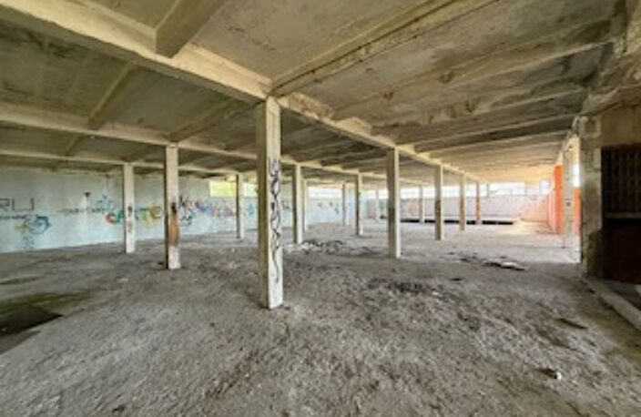 APPARTEMENT PLATEAU A AMENAGER T3 EN R+1 — photo 2
