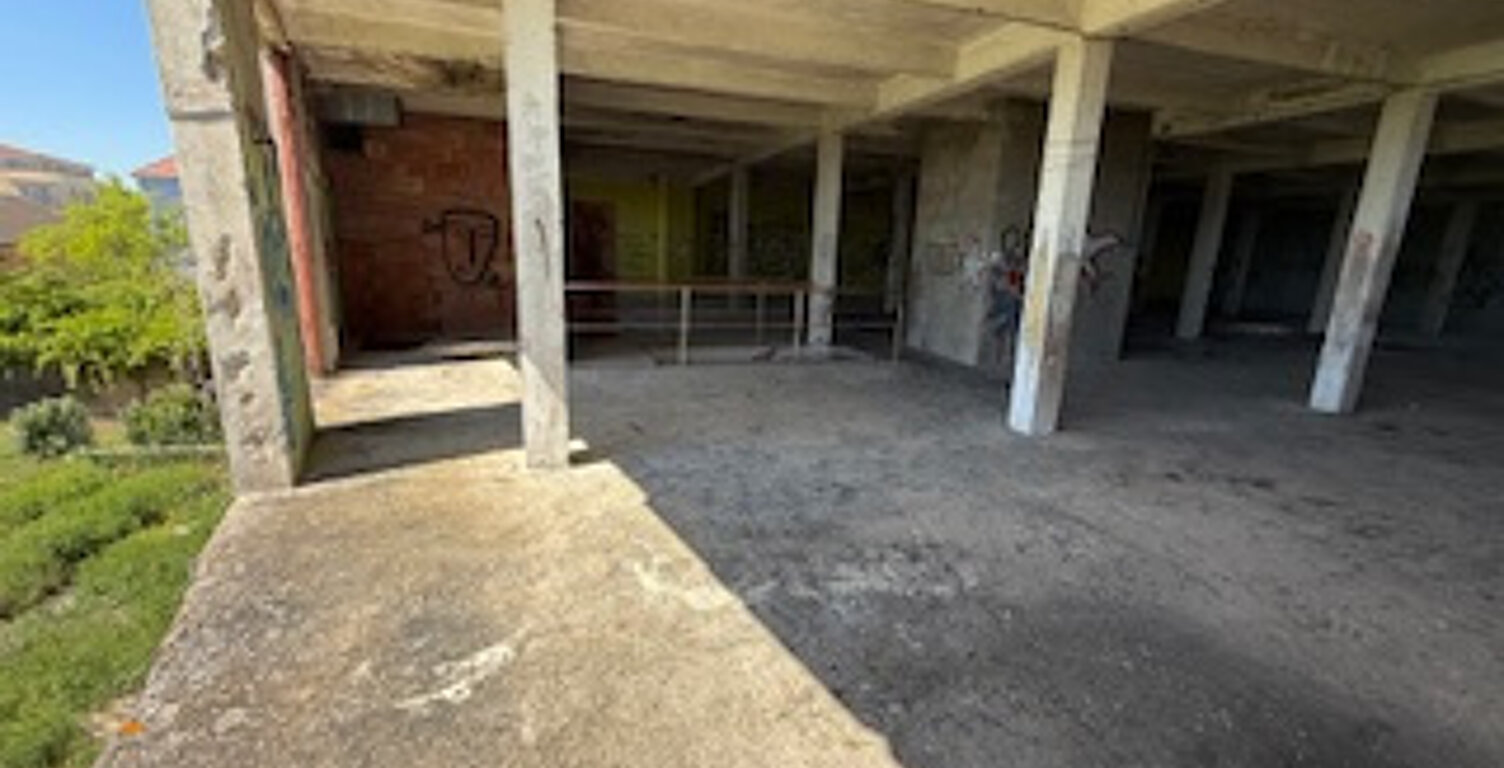 APPARTEMENT PLATEAU A AMENAGER T3 EN R+1 — photo 1