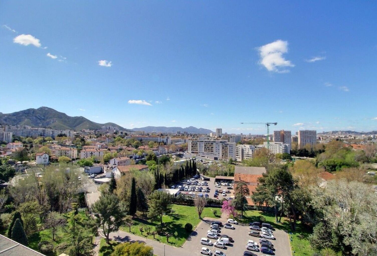 T4 - Excellent état - terrasse / balcon - vue dégagée - résidence sécurisée - St Loup / La Valbarelle — photo 1