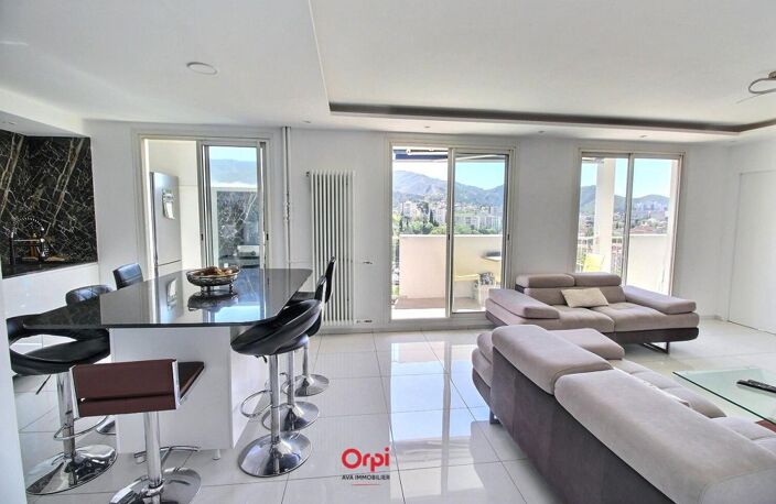 T4 - Excellent état - terrasse / balcon - vue dégagée - résidence sécurisée - St Loup / La Valbarelle — photo 2