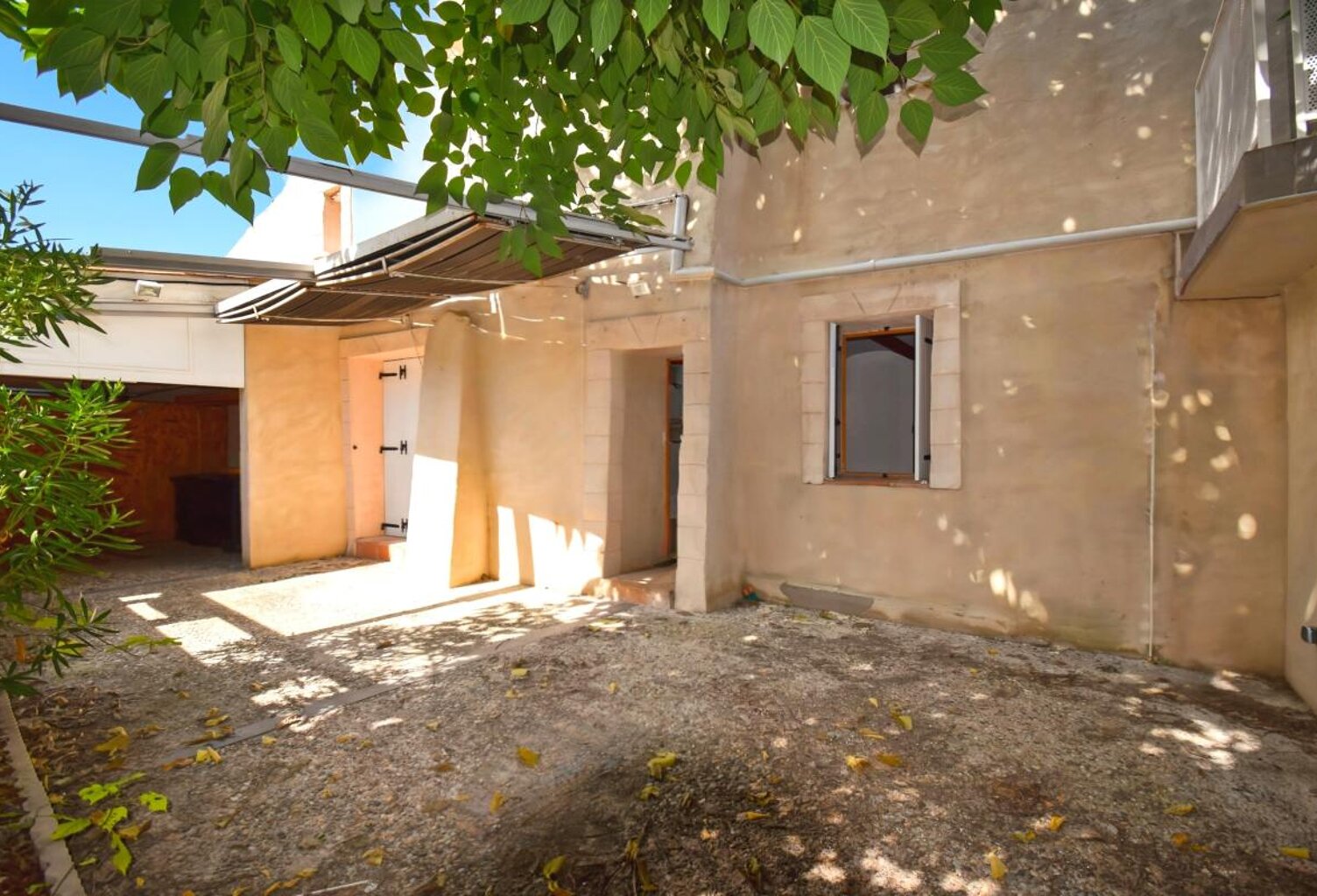 Maison ancienne rénovée 175 m²,  cour, garage et terrasse — photo 1