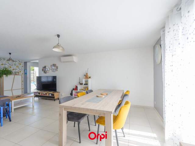 Maison À Vendre — photo du bien