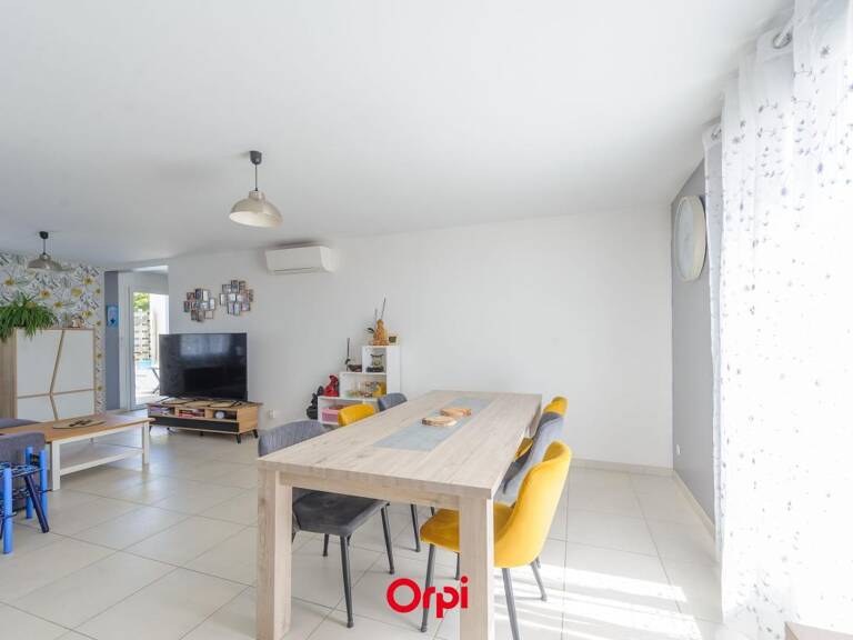 Maison À Vendre — photo 1