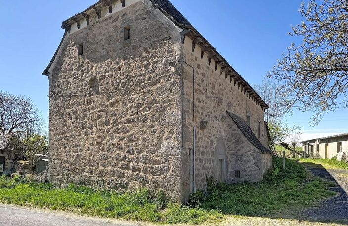 Ensemble immobilier de caractère avec grange – fort potentiel à Montézic — photo 2