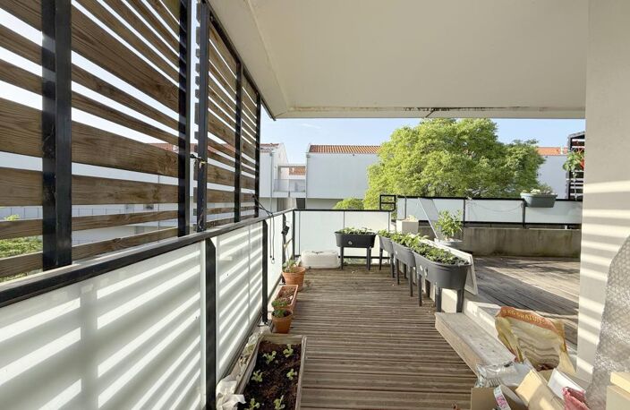 TOULOUSE LALANDE – T3 AVEC TERRASSE, BALCON ET PARKING SOUS-SOL — photo 2