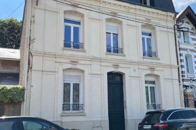 Appartement 3 pièces 757 €