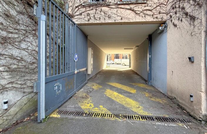 Place(s) de parking — photo 2