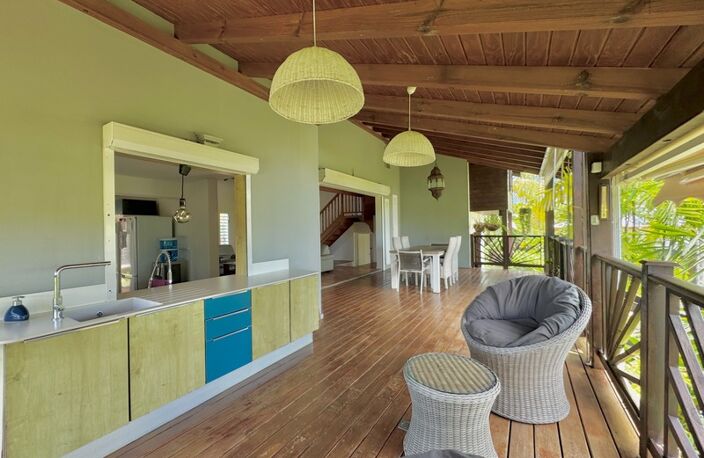 A VENDRE - PROPRIÉTÉ AVEC FORT POTENTIEL LOCATIF – SAINT-FRANÇOIS — photo 4