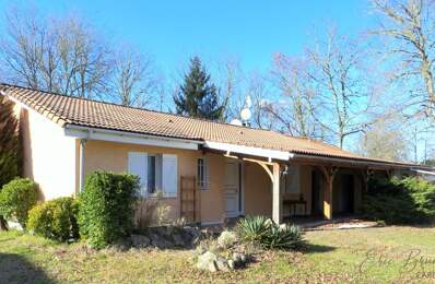 SAINT MAGNE - maison de plain-pied de 108 m² + annexes sur terrain d’une superficie de 6 600 m² divisible — photo du bien