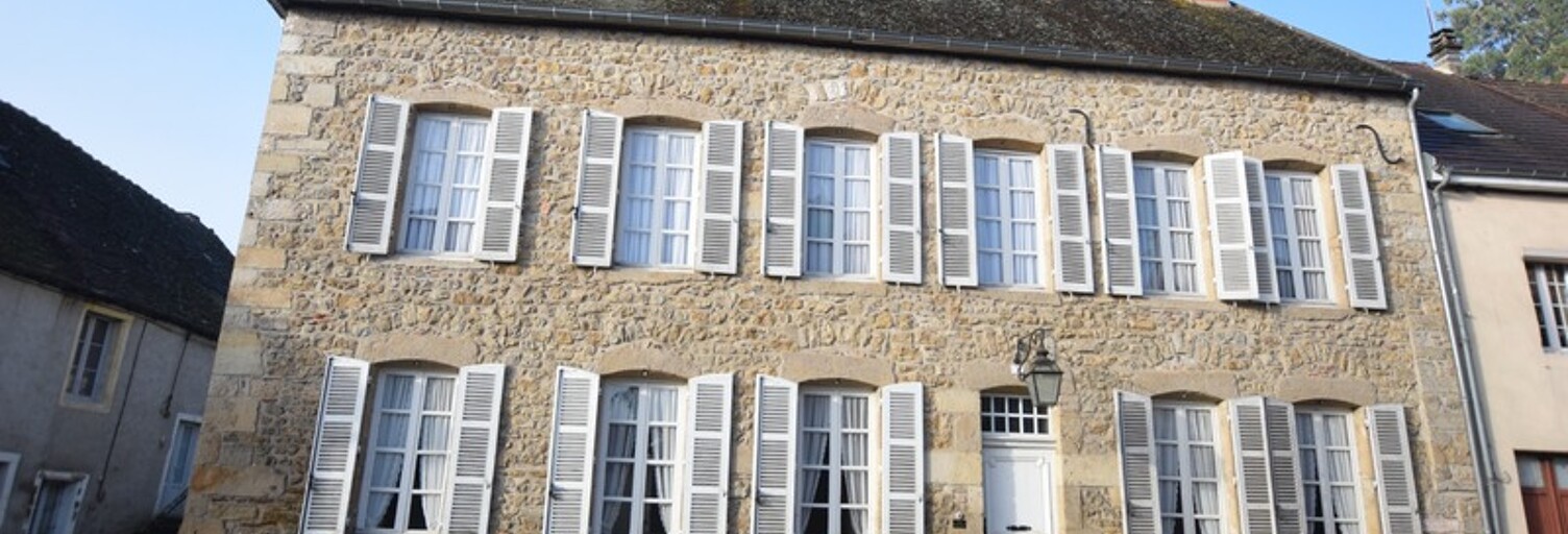 Maison 10 Pièces 252 m² à vendre à Couches (71490)