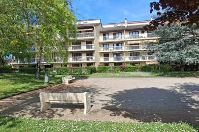 Appartement 4 pièces 230000 €