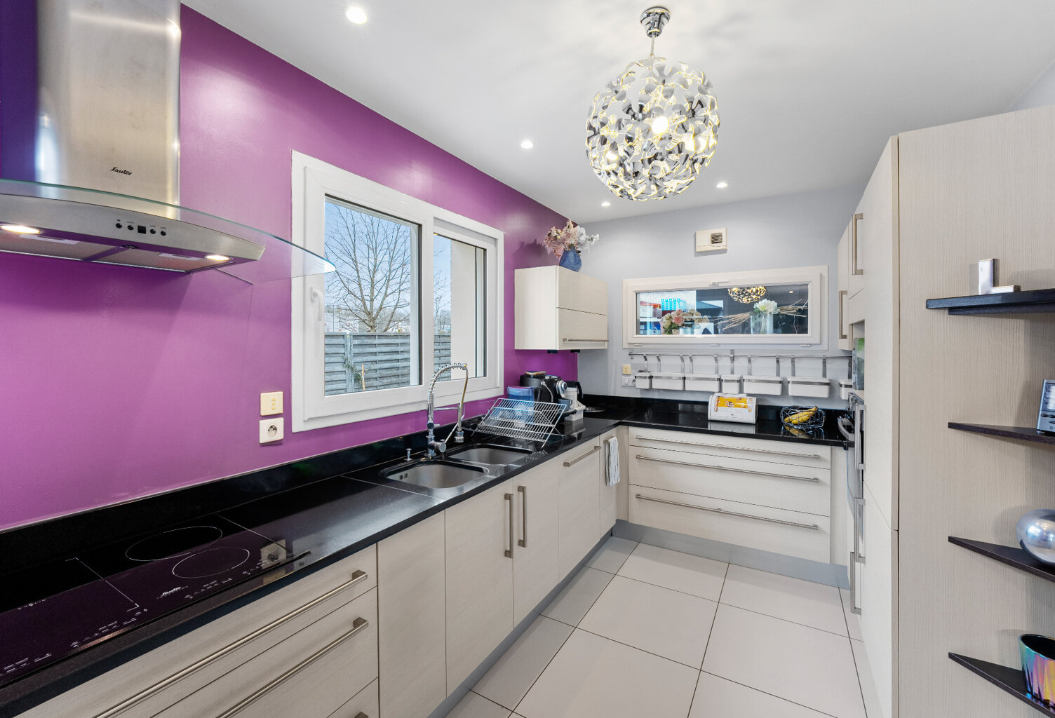 Maison à vendre 7 pièces SEGNY (01) — photo 1