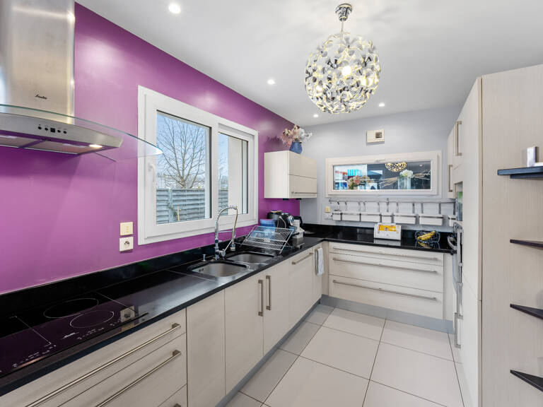Maison à vendre 7 pièces SEGNY (01) — photo 1