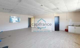 Commerce  200 m² à louer à Chambéry (73000)
