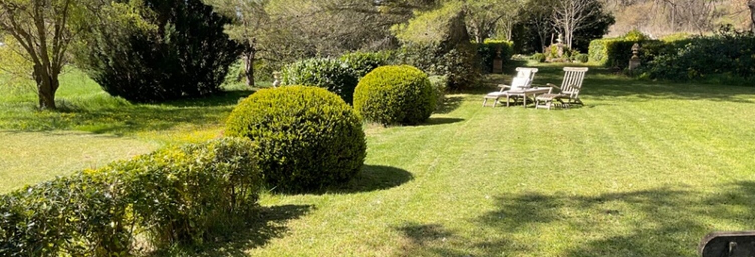 Maison 10 Pièces 260 m² à vendre à Valensole (04210)