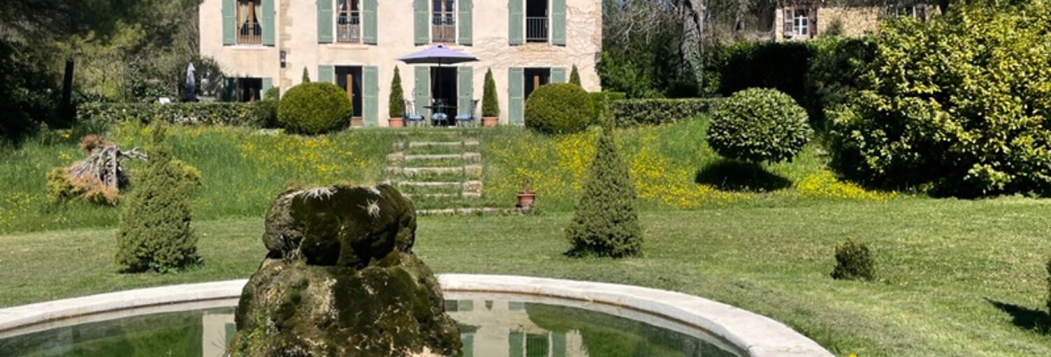 Maison 10 Pièces 260 m² à vendre à Valensole (04210)