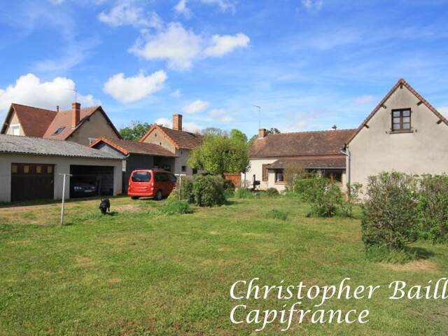 Spacieuse maison de bourg de 196 m², 5 chambres, sur un joli terrain de 5200 m² — photo du bien