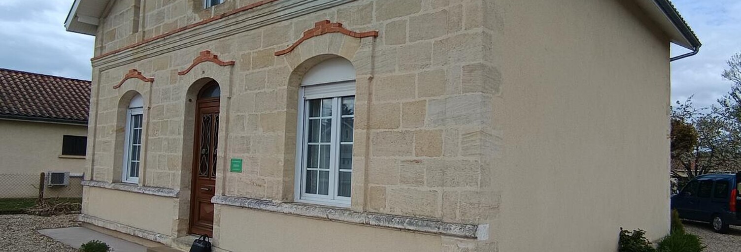 Maison 6 Pièces 121 m² à vendre à Saint-Médard-de-Guizières (33230)